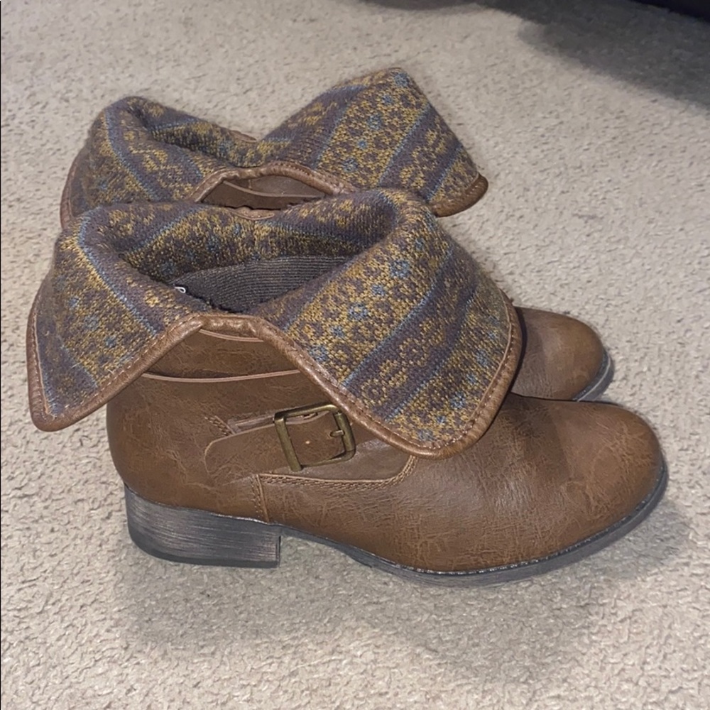 Booties - Picture 2 of 4